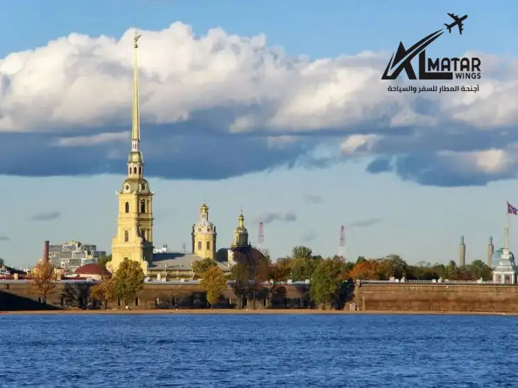 السياحة في روسيا - قلعة بطرس وبولس في سان بطرسبرج أجنحة المطار.